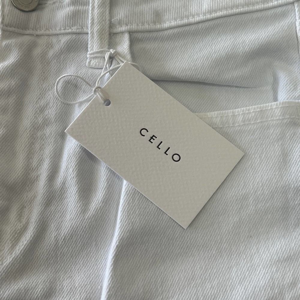 Cello ELEANOR‎ DISTRESSED HIGH RISE SLIM FIT STRAIGHT LEG JEANS WHITE WASH NWT - Picture 16 of 16